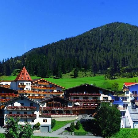 Hotel Thaneller Stadl Braeu Berwang Exterior foto