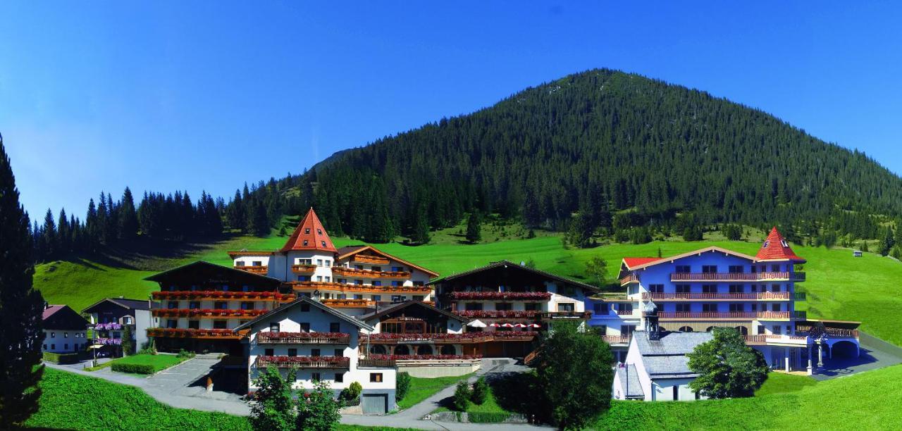 Hotel Thaneller Stadl Braeu Berwang Exterior foto